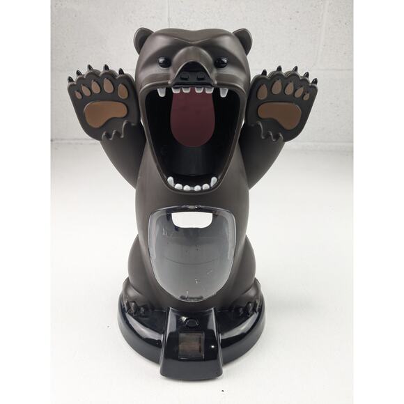 The Black Series Hungry Bear Target Feeding Game w/Sound - Picture 7 of 16